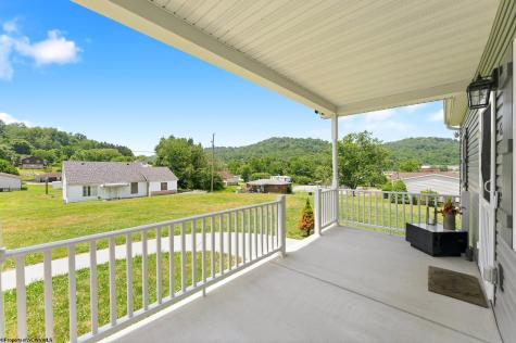 63 Ersel Street Hepzibah WV 26369