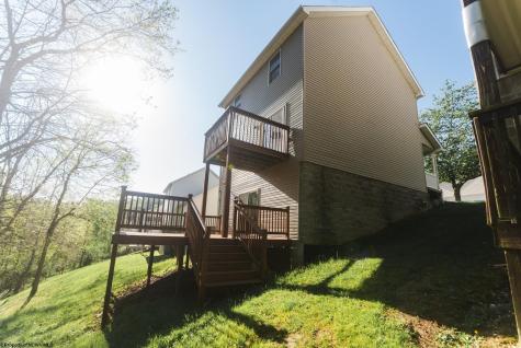 90 Antietam Drive Morgantown WV 26508
