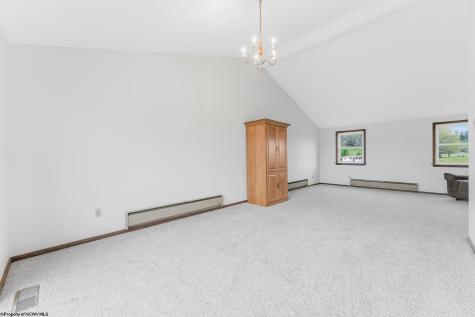 97 Bowlby Hill Road Morgantown WV 26501