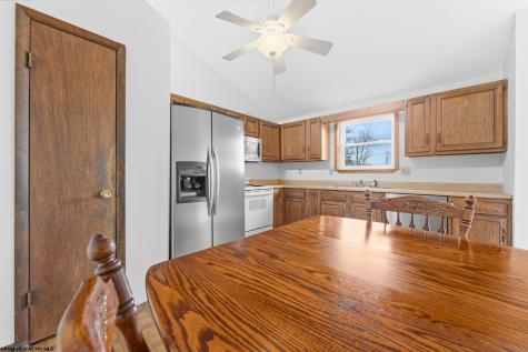 97 Bowlby Hill Road Morgantown WV 26501
