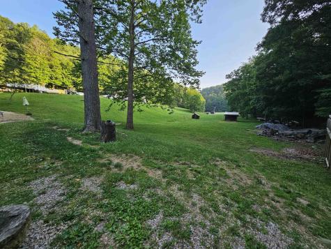 133 Forest Lane Mannington WV 26582