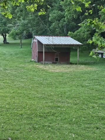 133 Forest Lane Mannington WV 26582