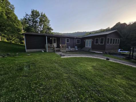 133 Forest Lane Mannington WV 26582