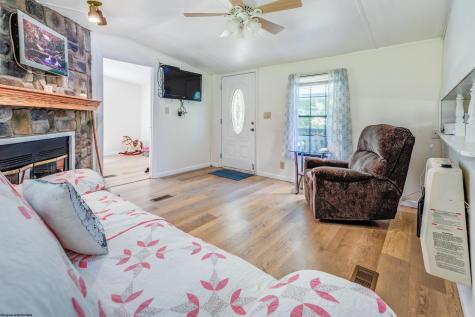 162 Ridenour Road Morgantown WV 26508