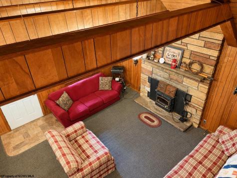 29 Castle Road Mount Nebo WV 26679