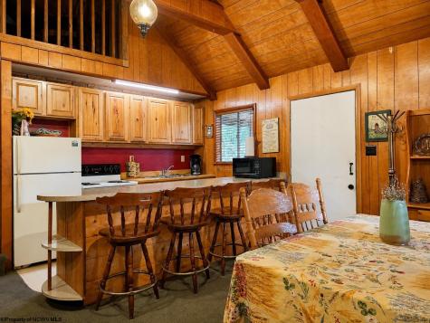 29 Castle Road Mount Nebo WV 26679