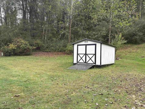 95 Rohr Avenue Buckhannon WV 26201