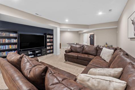 12 Falling Water Lane Morgantown WV 26508