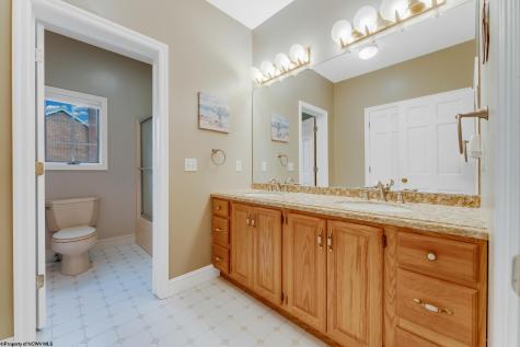 4212 Persimmon Woods Drive Morgantown WV 26508