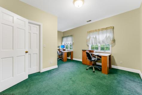 4212 Persimmon Woods Drive Morgantown WV 26508