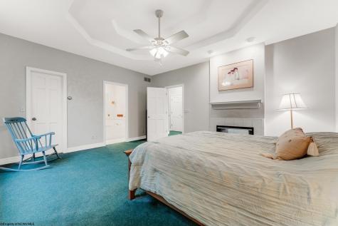 4212 Persimmon Woods Drive Morgantown WV 26508