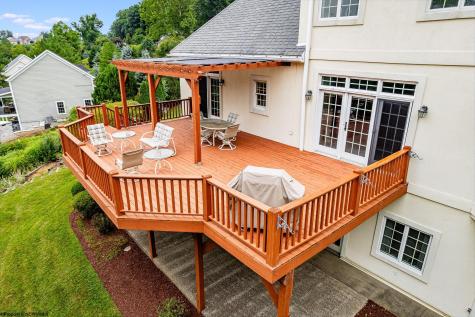 4212 Persimmon Woods Drive Morgantown WV 26508