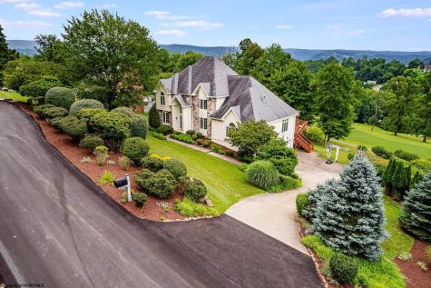 4212 Persimmon Woods Drive Morgantown WV 26508