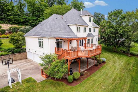 4212 Persimmon Woods Drive Morgantown WV 26508