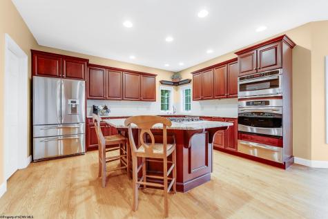 4212 Persimmon Woods Drive Morgantown WV 26508