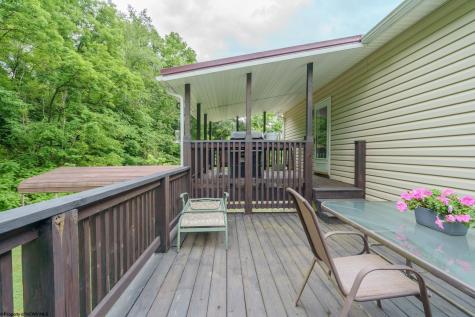 270 Taylortown Road Maidsville WV 26541
