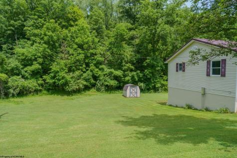 270 Taylortown Road Maidsville WV 26541