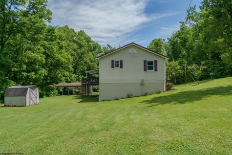270 Taylortown Road Maidsville WV 26541