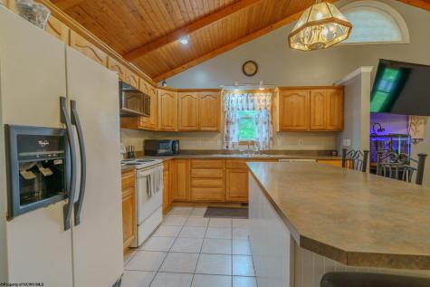 270 Taylortown Road Maidsville WV 26541