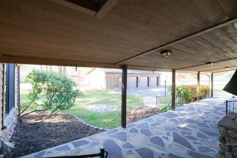 221 Broadway Avenue Bridgeport WV 26330-0000