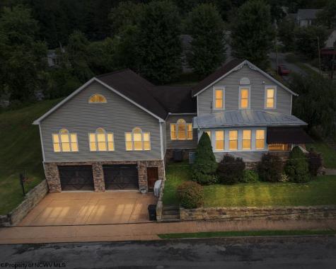401 Jefferson Street Mannington WV 26582