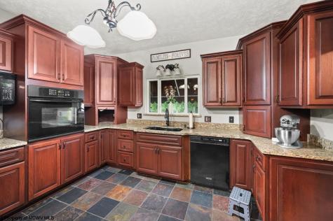 401 Jefferson Street Mannington WV 26582