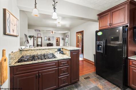 401 Jefferson Street Mannington WV 26582