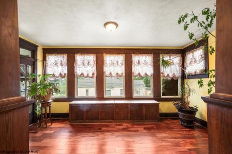 401 Jefferson Street Mannington WV 26582
