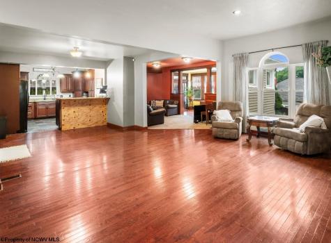 401 Jefferson Street Mannington WV 26582