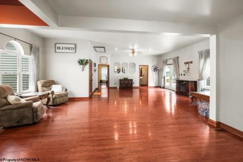 401 Jefferson Street Mannington WV 26582