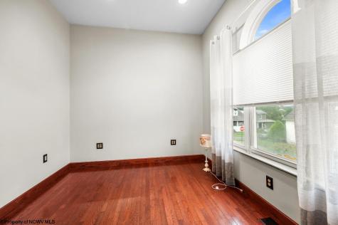 401 Jefferson Street Mannington WV 26582