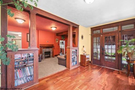 401 Jefferson Street Mannington WV 26582