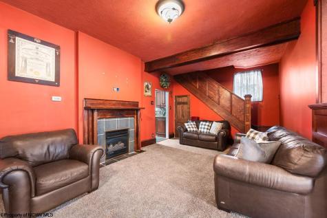 401 Jefferson Street Mannington WV 26582