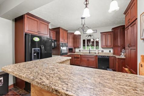 401 Jefferson Street Mannington WV 26582
