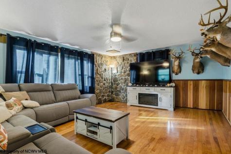 205 Winding Way Clarksburg WV 26301