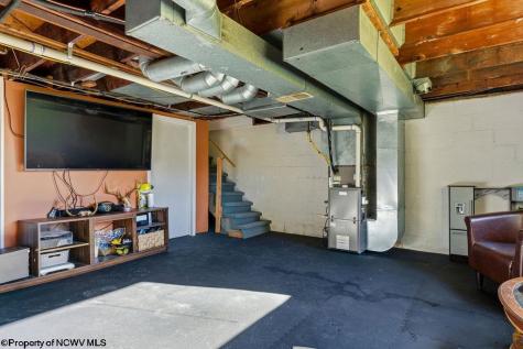 205 Winding Way Clarksburg WV 26301