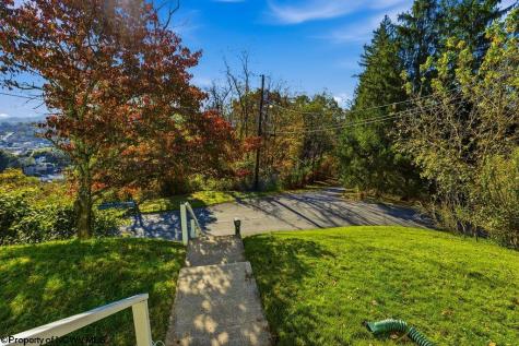 205 Winding Way Clarksburg WV 26301