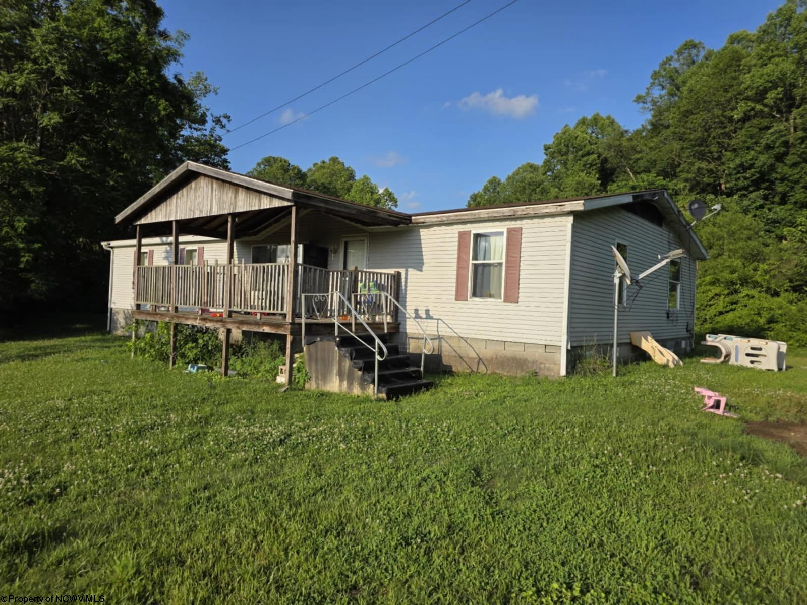 390 Hog Heaven Farm Road Philippi WV 26408