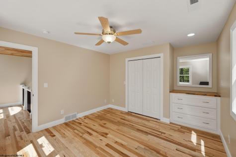114 Dripping Spring Road Morgantown WV 26508