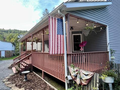 10915 Old Elkins Road Ellamore WV 26267