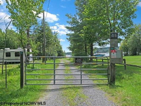 26 Scarlet Cardinal Lane Mount Storm WV 26739