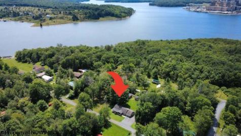 26 Scarlet Cardinal Lane Mount Storm WV 26739