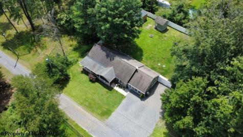 26 Scarlet Cardinal Lane Mount Storm WV 26739
