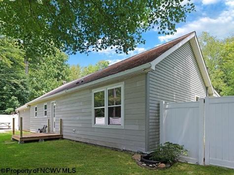26 Scarlet Cardinal Lane Mount Storm WV 26739