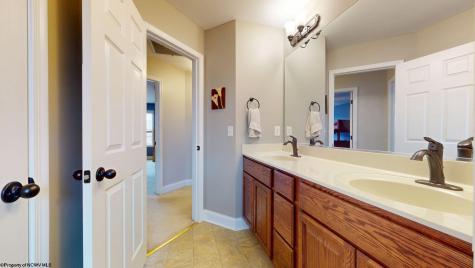 133 Elderbury Lane Fairmont WV 26554