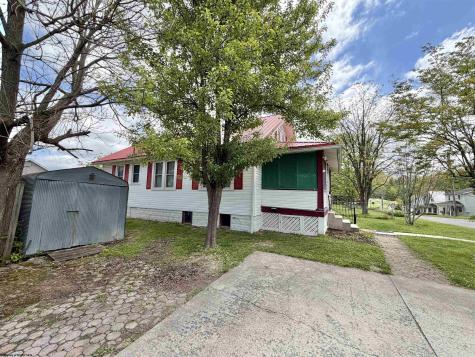 136 Heavner Avenue Elkins WV 26241