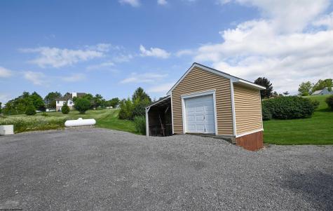 212 Green Valley Drive Reedsville WV 26547