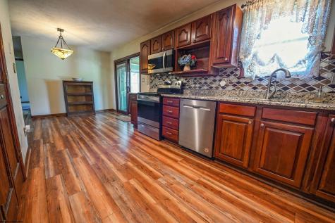 212 Green Valley Drive Reedsville WV 26547