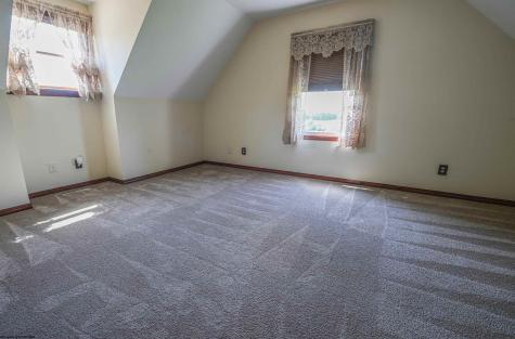 212 Green Valley Drive Reedsville WV 26547
