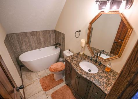 212 Green Valley Drive Reedsville WV 26547